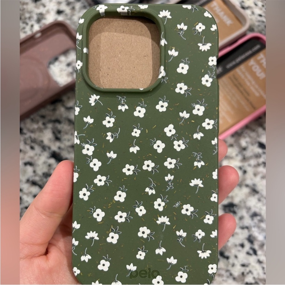 Pela case iPhone 15 pro